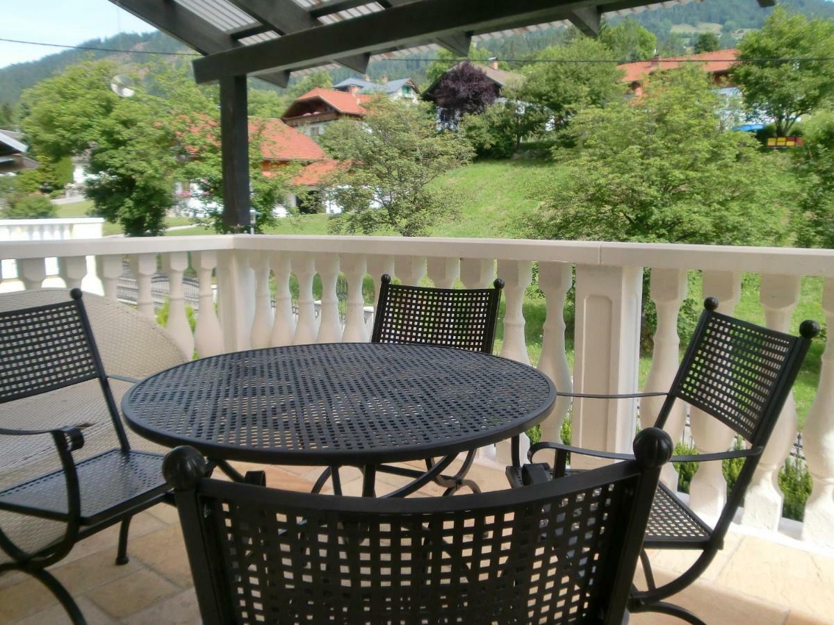 Garten- & Loggia-Appartement Herrenhaus Dellach im Drautal 外观 照片