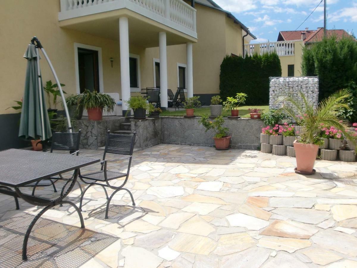 Garten- & Loggia-Appartement Herrenhaus Dellach im Drautal 外观 照片