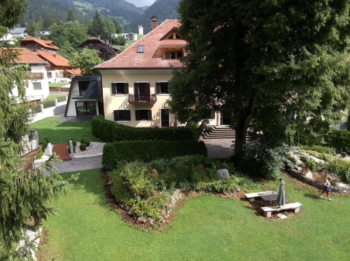 Garten- & Loggia-Appartement Herrenhaus Dellach im Drautal 外观 照片